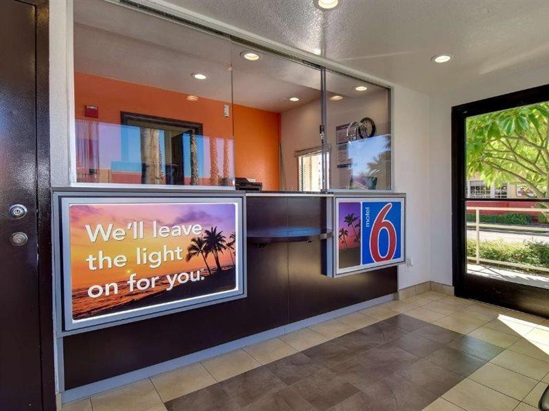 Motel 6-Riverside, Ca - South Exterior photo