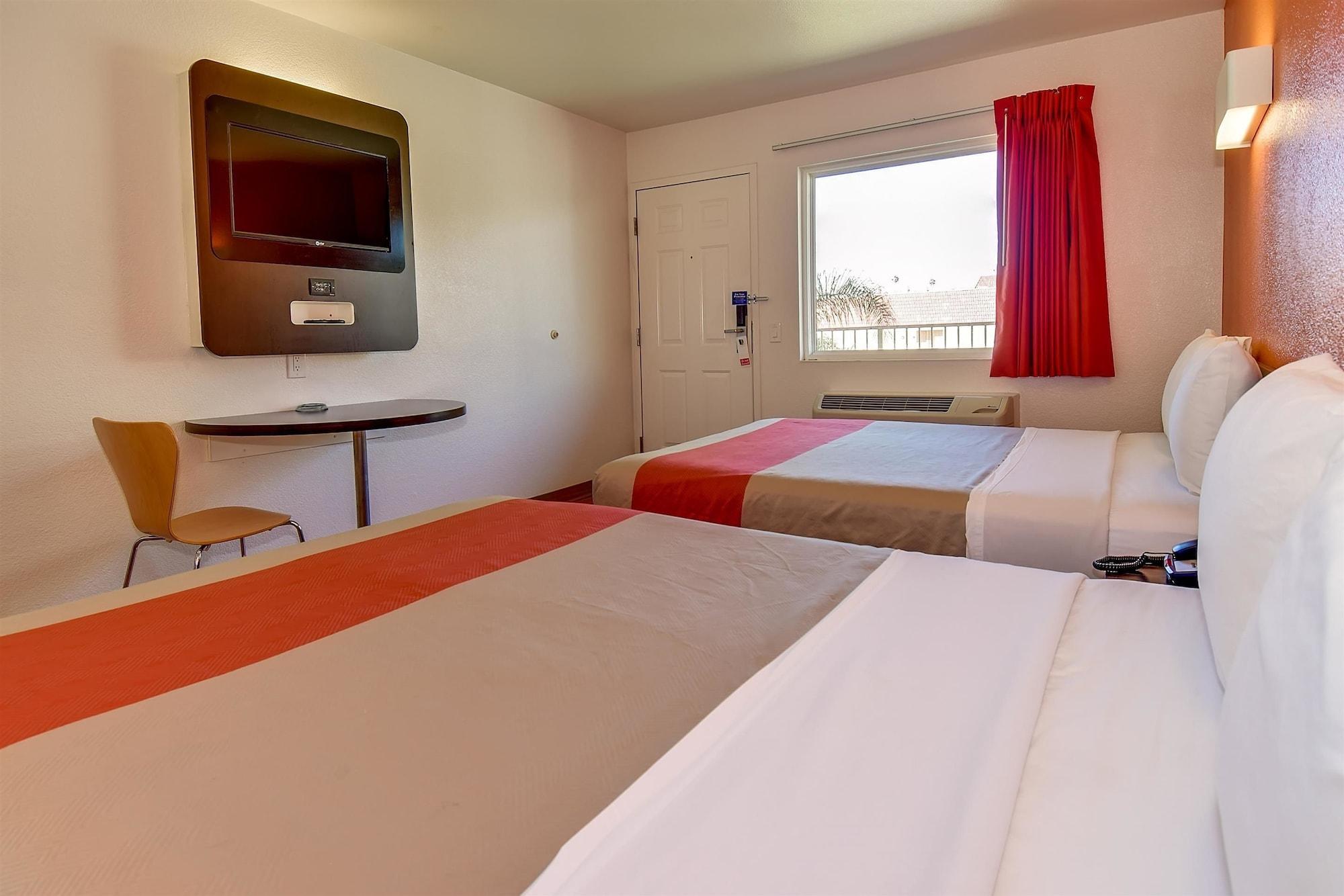 Motel 6-Riverside, Ca - South Exterior photo