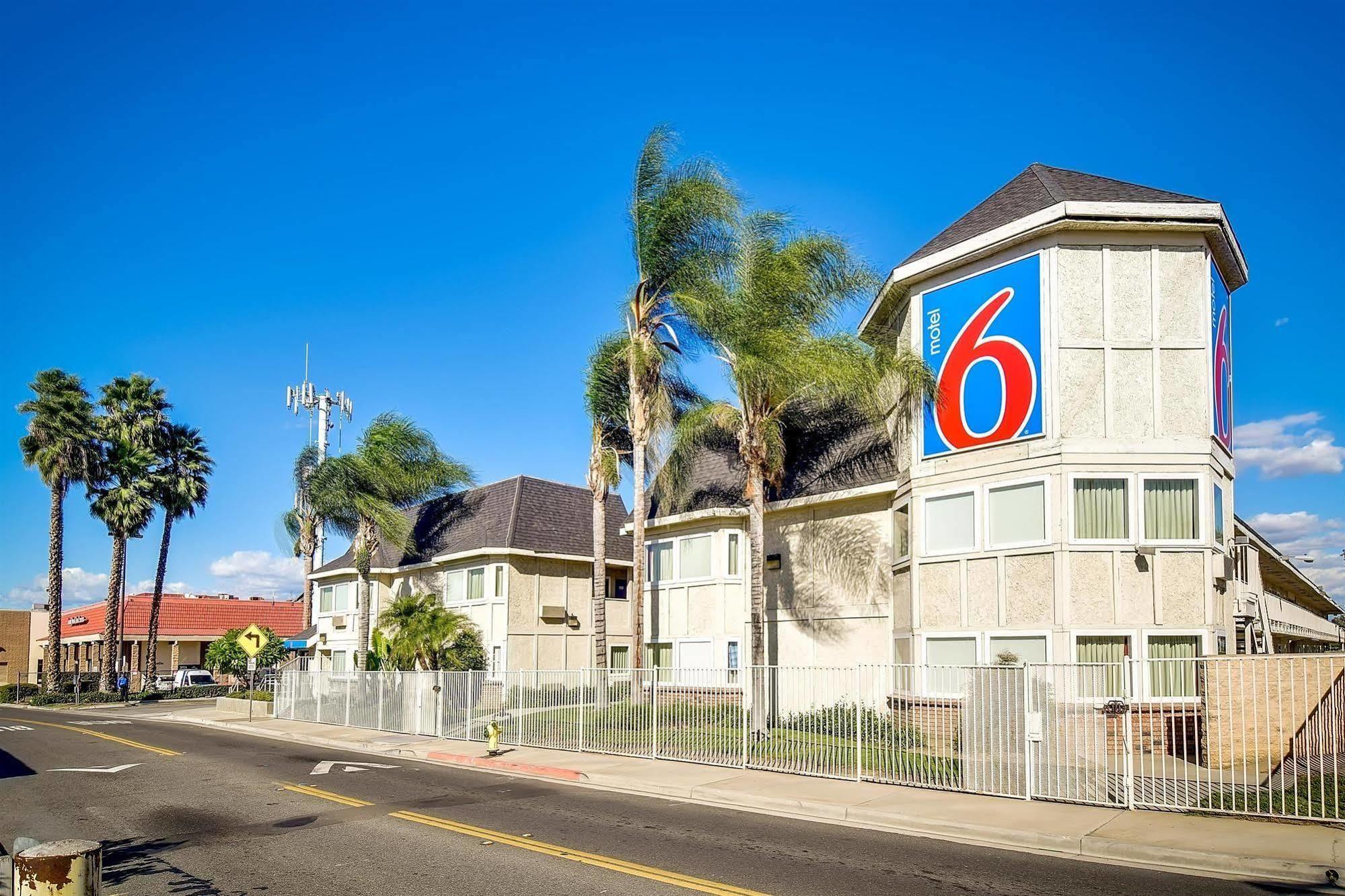 Motel 6-Riverside, Ca - South Exterior photo